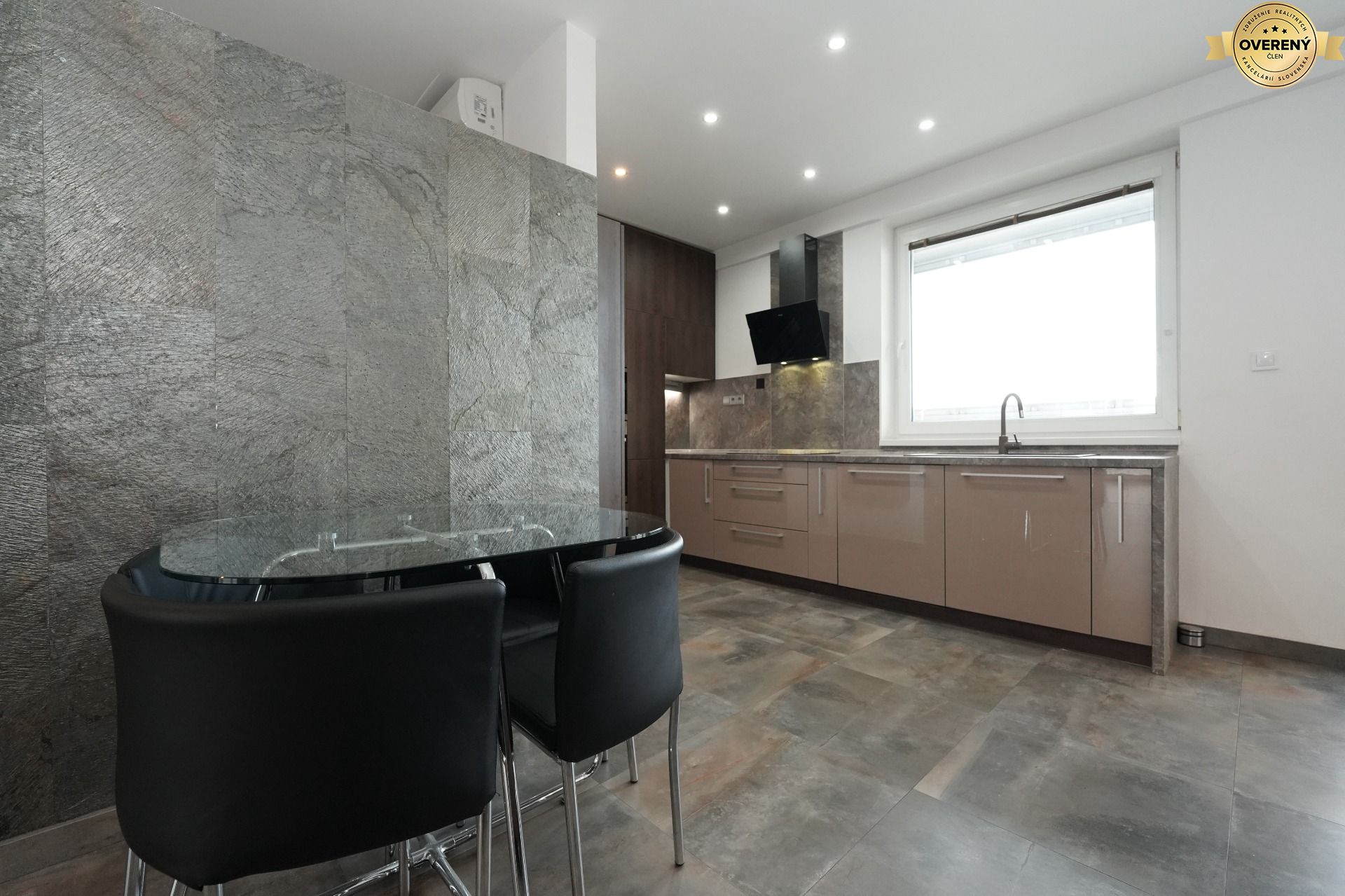 Rent Two bedroom apartment, Two bedroom apartment, Bajkalská, Bratisla