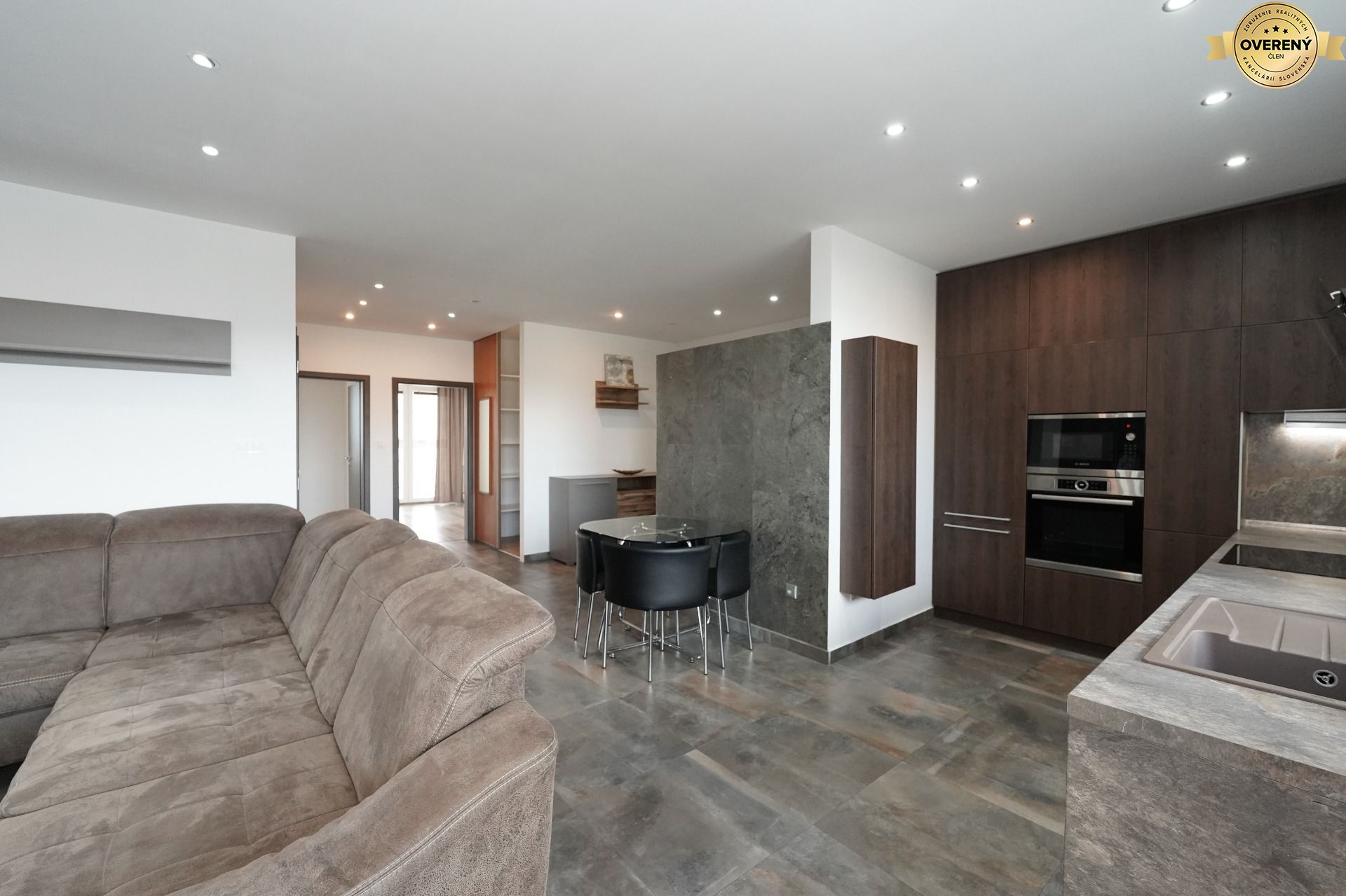 Rent Two bedroom apartment, Two bedroom apartment, Bajkalská, Bratisla