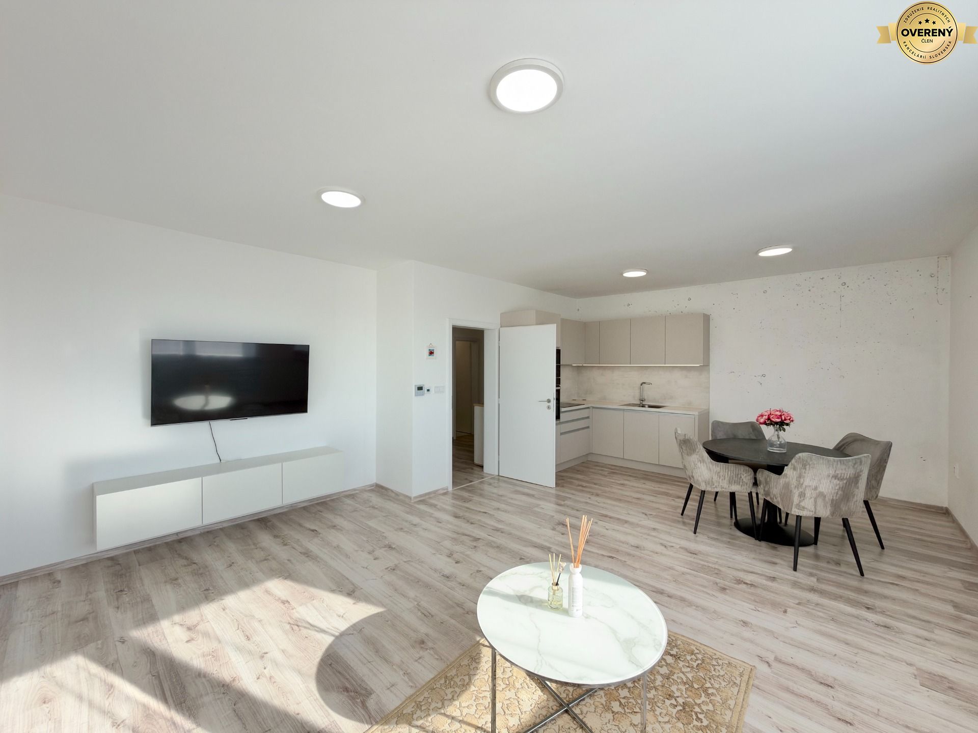 Rent One bedroom apartment, One bedroom apartment, Šámot, Dunajská Str